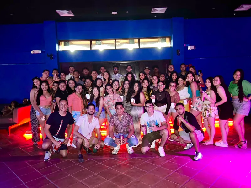 Grupo corporativo con TPETRAVELPANAMA