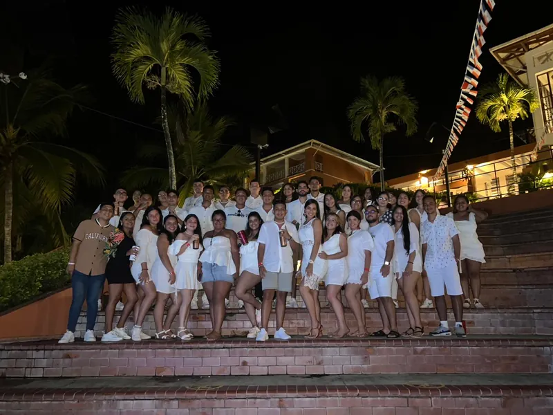 Grupos estudiantiles TPETRAVELPANAMA