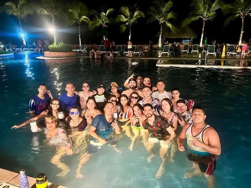 Grupo de estudiantes en viaje con TPETRAVELPANAMA